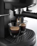 DeLonghi Еспресо машина EC221.B 15 bar