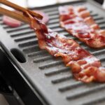 Cecotec Rock’nGrill Dark 1000 електрически грил – 1000 W, каменно покритие, плаваща плоча
