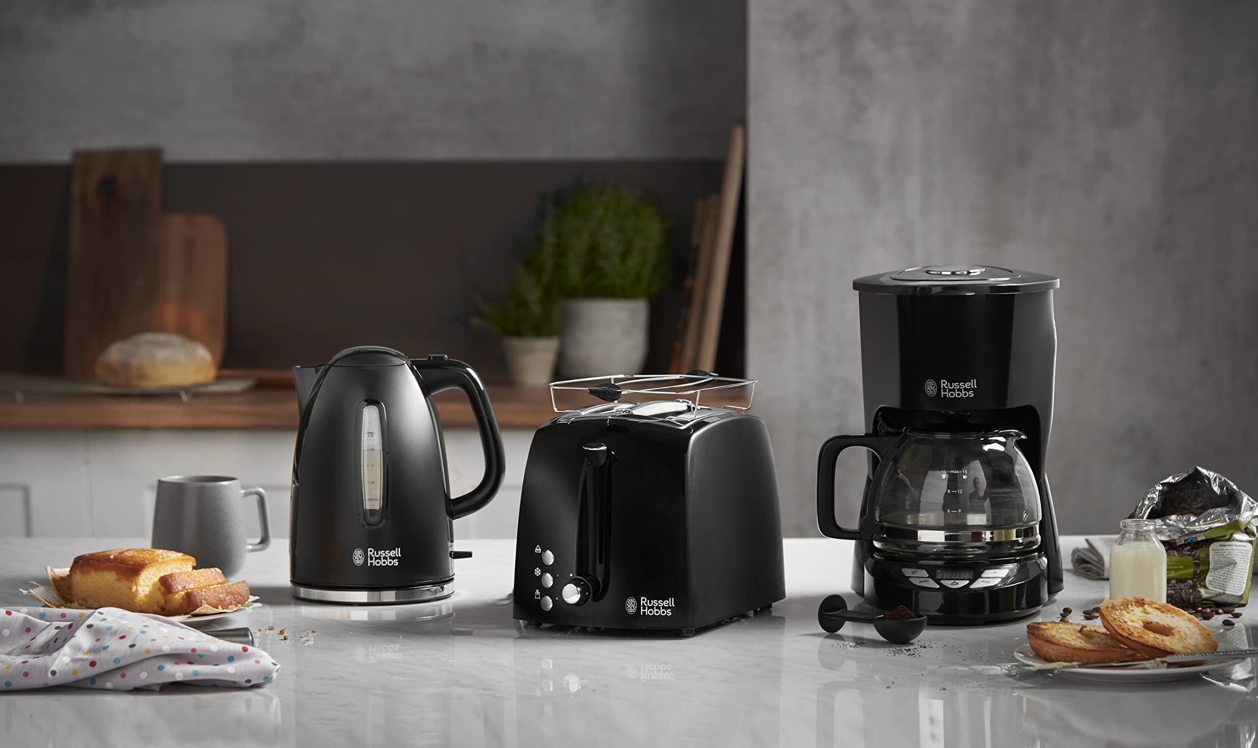 B01B0YT0E6_07 Russell Hobbs 22591-70 Електрическа Кана 1.7л