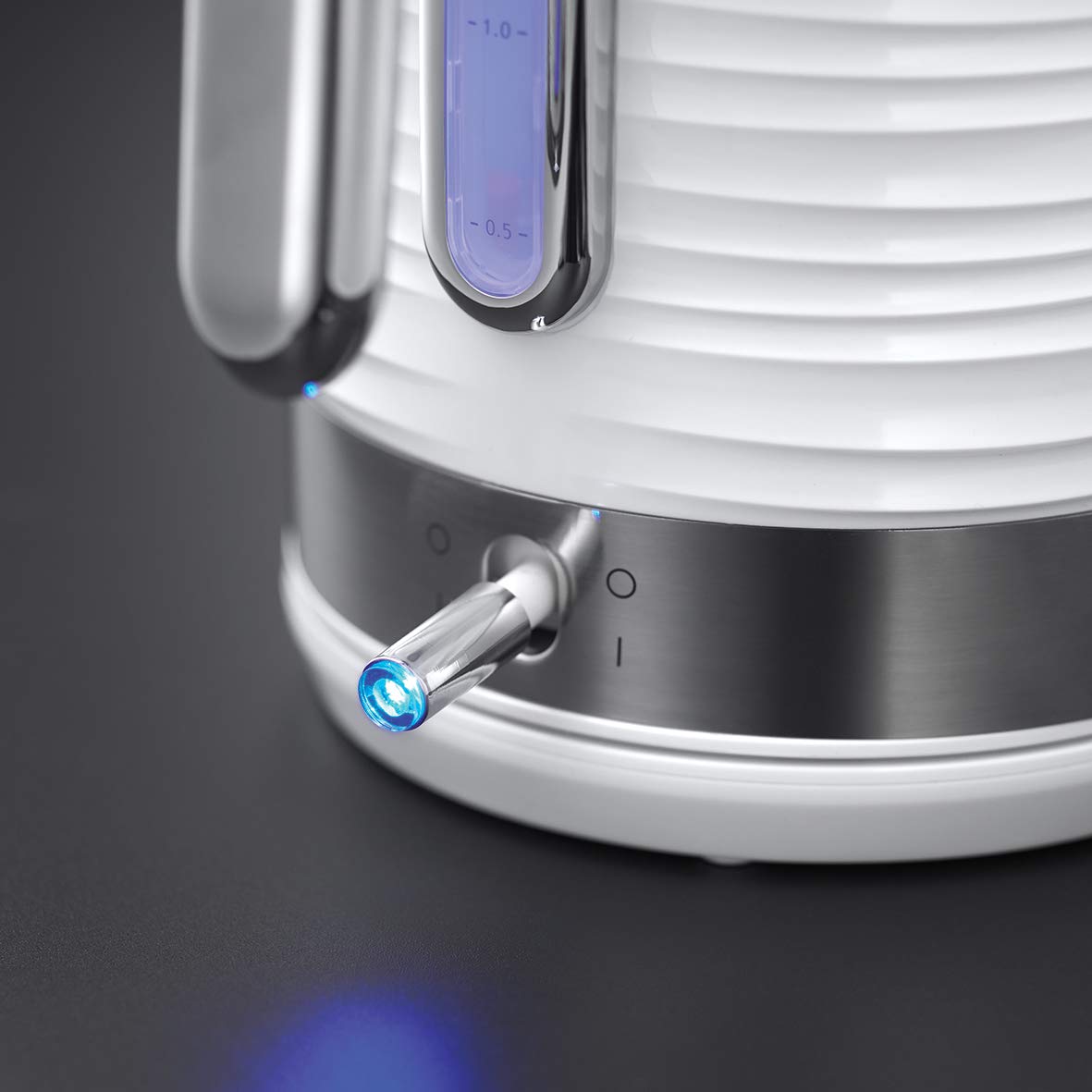 B07G83DVHH_06 Russell Hobbs Inspire 24360-70 Електрическа кана 1.7 л