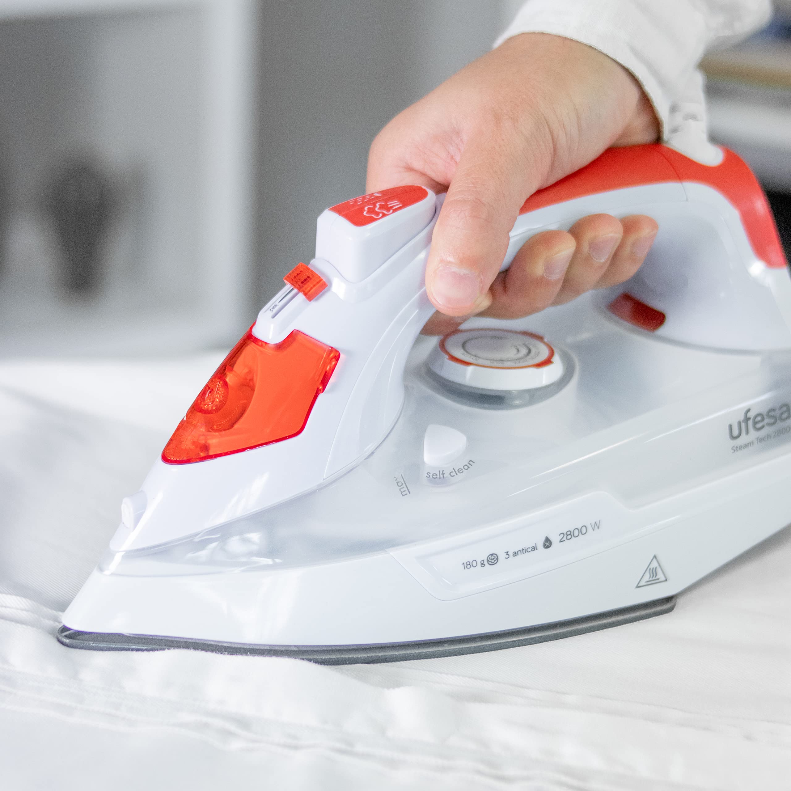 B09T76VJQ1_04 Ufesa Steam Tech 2800 Парна ютия 2800W