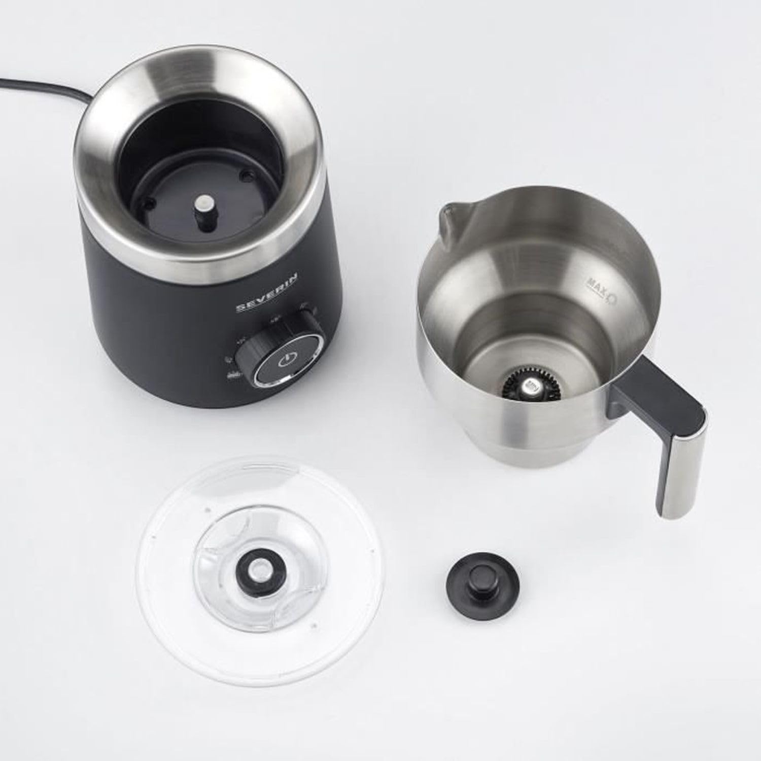 Разпенител за мляко SEVERIN SM 3586 Разпенител за мляко SEVERIN SM 3586