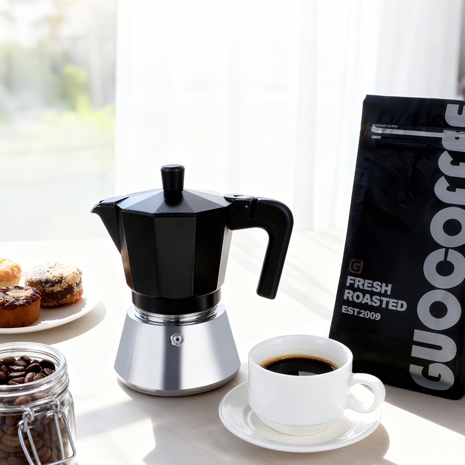 Гейзерна кафеварка VINATO VT-Mocha Pot-black and white Гейзерна кафеварка VINATO VT-Mocha Pot-black and white