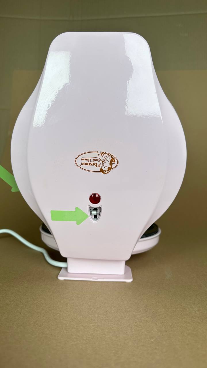 Машина за понички Bestron ADM218SDP Машина за понички Bestron ADM218SDP